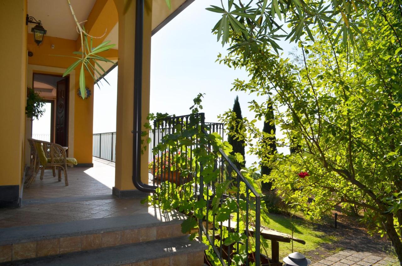 L'Infinito Agriturismo - Rooms & Breakfast Sant'Alfio Exterior photo